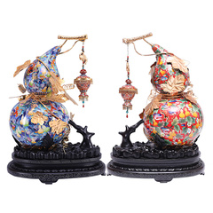 张同禄《宫灯葫芦》